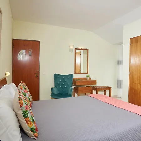 Residencial Fortunato 3* إيريسييرا